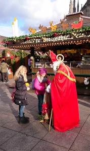 Unser Nikolaus auf dem Ulmer Weihnachtsmarkt 2015