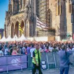 Das gut besuchte Donau3FM-Bühnenprogramm am Ulmer Münster zum Schwörwochenende 2016